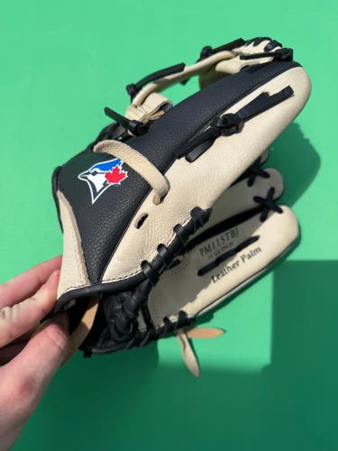 Rawlings Playmaker Series RH Baseball Glove | 11.5" | Toronto Blue Jays Edition