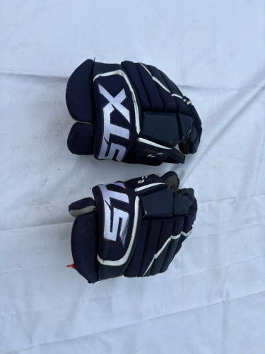 STX Stallion Gloves 14" (Used)