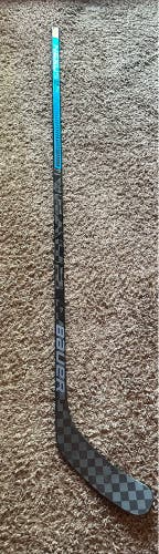 Senior Bauer Left Hand Hockey Stick P92M 87 Flex (Used)