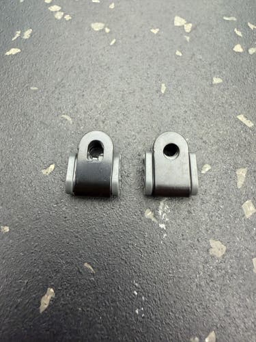 CCM Top Clips + Screws F - 20 Pack (ACCTCF)
