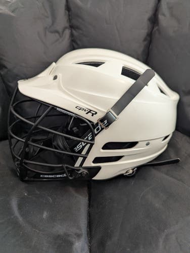 VGC Cascade CPVR M/L Lacrosse Helmet Medium/Large