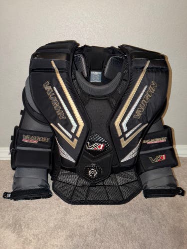 Vaughn Velocity VX1 Pro Carbon Goalie Chest Protector