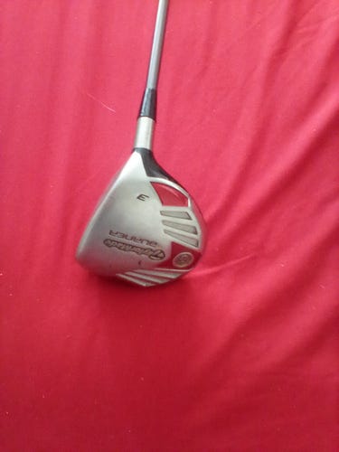 Men's TaylorMade Burner Right Handed Fairway Wood Regular Flex 3 Wood Graphite Shaft (Used)