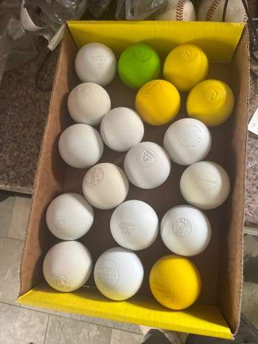 Lot of 18 Assorted New and Lightly used Lacrosse balls