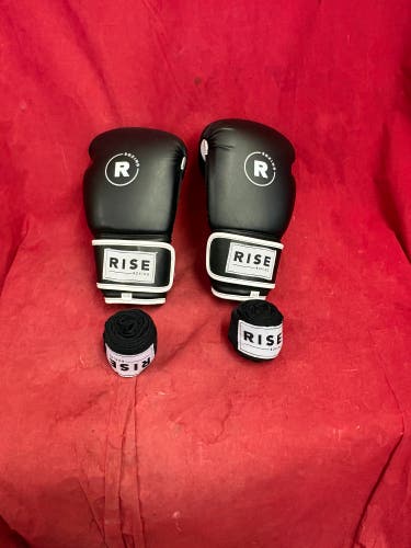 Boxing Glove: Rise 16 oz boxing gloves new condition with rise boxing wrist wrap all like new w/ bag