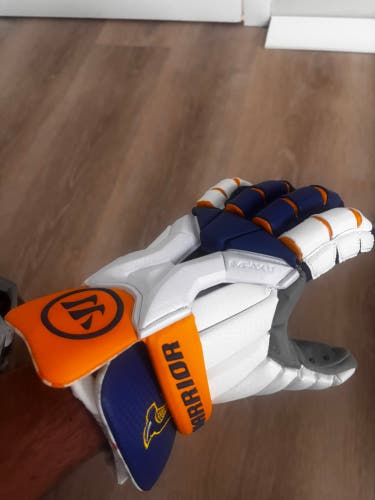 Warrior Burn Lacrosse Gloves (New)
