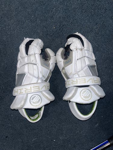 Maverik M5 Lacrosse Gloves (Used)