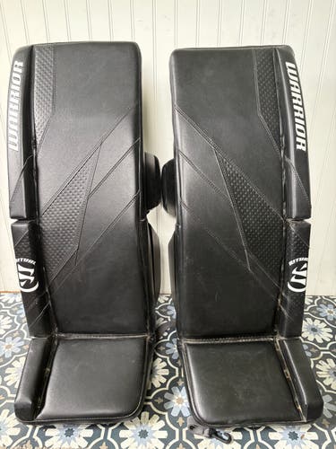 33" 2024 Warrior Ritual G7 Pro Goalie Leg Pads (Used)