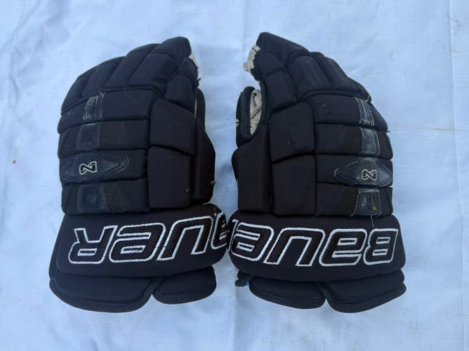 Bauer Nexus 9000 Gloves 14" (Used)