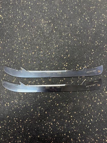 Bauer Fly-Ti Size 272 mm (Used) Steel Item#CCT34