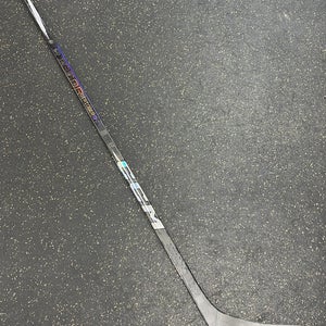 CCM Ribcor Trigger 8 Pro Left Hand P28 65 Flex Pro Stock (New) Stick Item#CCT89