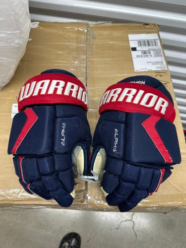 Warrior Alpha Gloves 14" Pro Stock (Used)