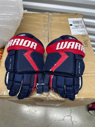 Warrior Alpha Gloves 14" Pro Stock (Used)