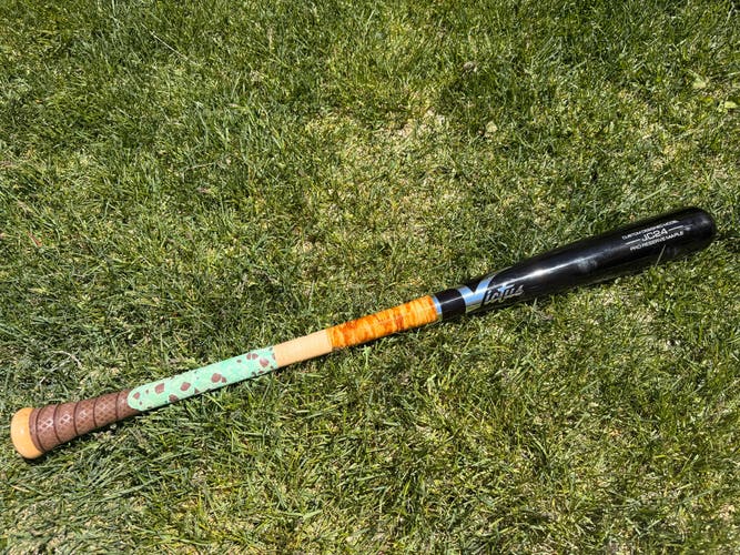 2018 Victus Pro Reserve JC24 Maple BBCOR Certified Bat (-3) 30 oz 33" (Used)