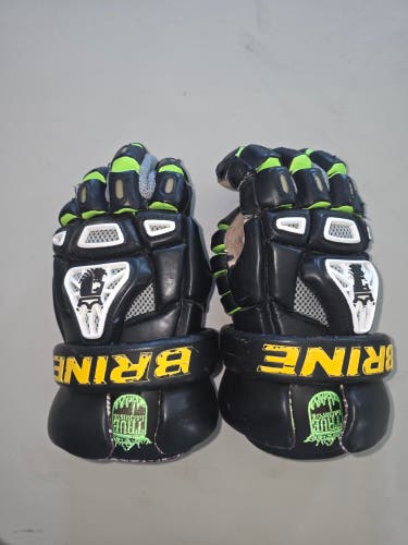 Brine King IV Gloves (True Lacrosse) (Used)