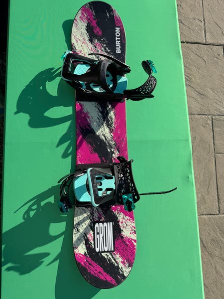 Burton GROM 110　スノーボード Burton Grom Snowboard 110 cm | w/ Salomon The Future Bindings