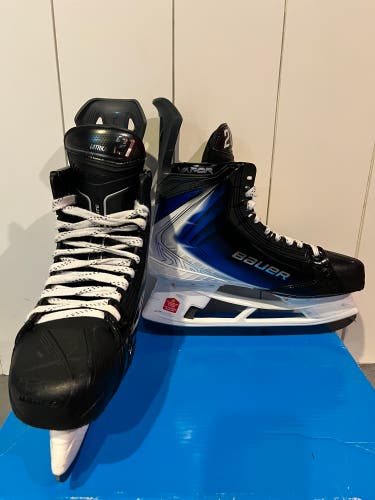 Black/White 2025 Bauer Vapor Flylite Hockey Skates Regular Width Pro Stock 11.5 (Used)