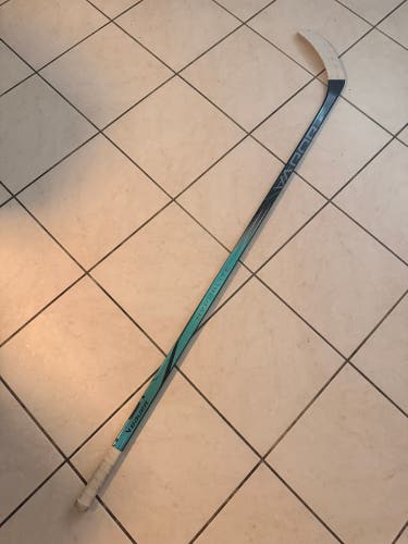 San Jose Sharks Game Used Will Smith Rookie Stick