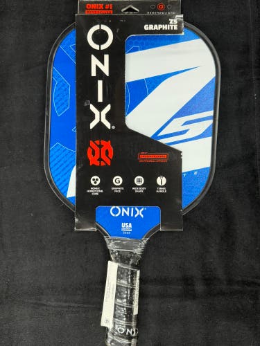 Red Onix Sports Graphite Z5 Pickleball Paddle (New)