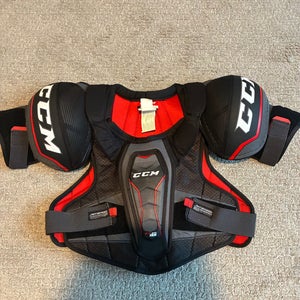 Men's Medium Senior CCM JetSpeed FT370 Shoulder Pads (Used)