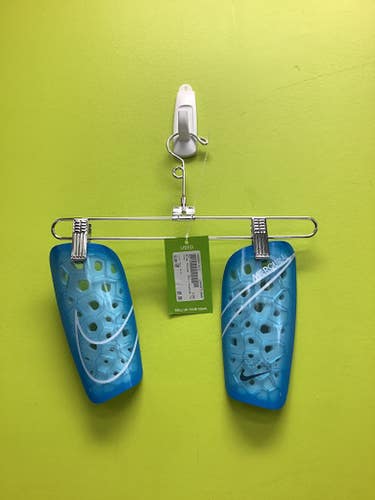 Used Nike Sm Soccer Shin Guards 11686-s000027627