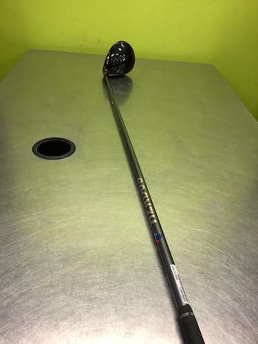 Used Callaway Mavrik 10.5 Degree Regular Flex Graphite Shaft Drivers 11686-s000036671