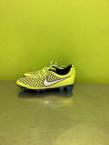 Used Nike Magista Senior 7 Cleat Soccer Outdoor Cleats 11686-s000037353