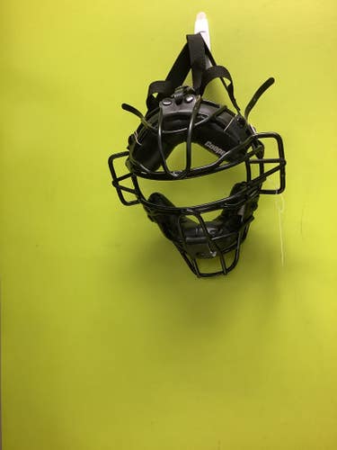 Used Cooper Um2 Md Baseball And Softball Helmets 11686-s000037063
