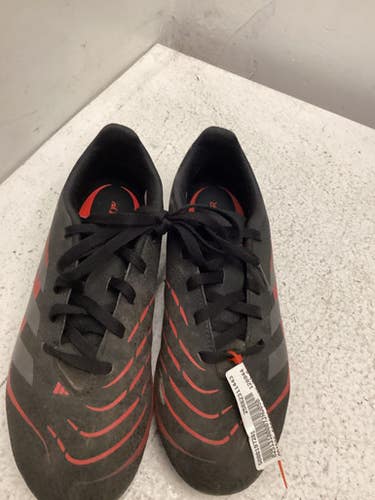 Used Adidas Soccer Cleats Black Youth 06.0 11443-s000197281