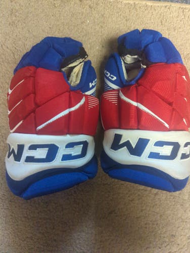 CCM D30 Gloves 13" Pro Stock (Used)