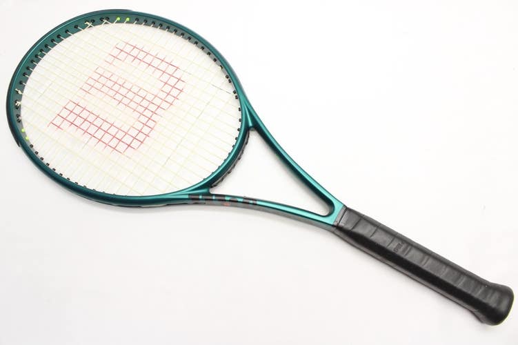 2024 WILSON BLADE 100L VER 9 TENNIS RACQUET (4 1/4) WILSON DEALER DEMO
