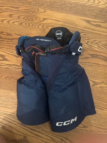 Men's Junior Medium CCM JetSpeed + Hockey Pants (Used)