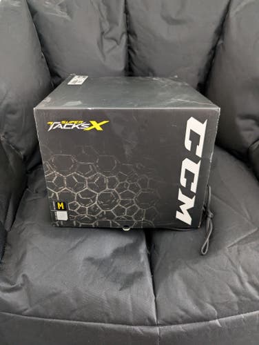 New White CCM Super Tacks X Medium Helmet