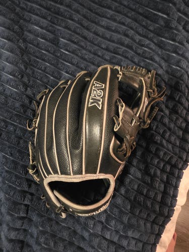 Wilson A2K RH Infield Baseball Glove 11.5"