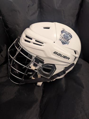VGC Large Bauer IMS 9.0 Box Helmet