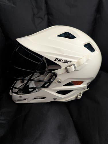 VGC Large STX Stallion 550 Helmet