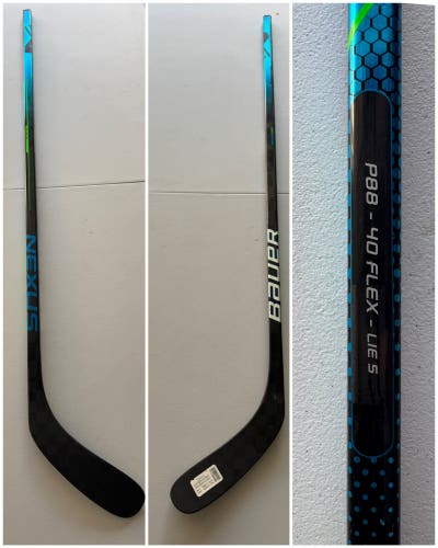 Junior Bauer Nexus Geo Right Handed Hockey Stick 40 Flex (Used)