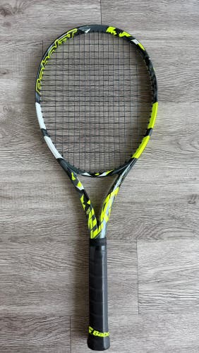 Babolat Pure Aero 100 | Gripsize 4 1/2 | Great Condition