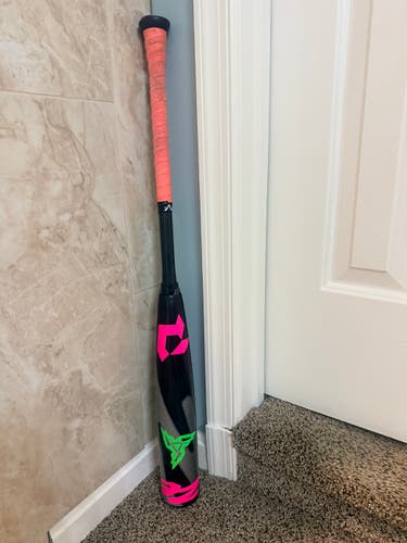 2025 Limited edition DeMarini CF Zen Composite USSSA Certified Bat (-5) 26 oz 31" (Used)