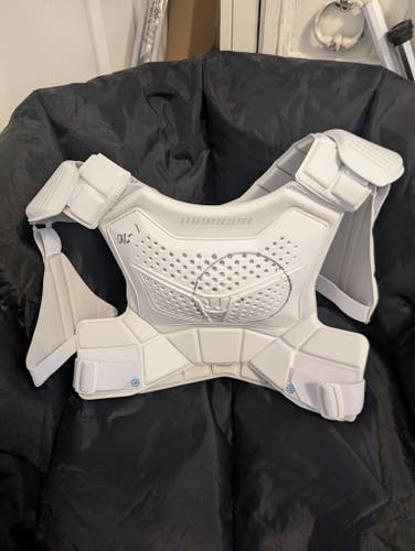 Warrior Evo V Large Shoulder Pads