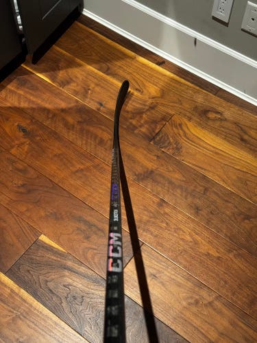 Intermediate CCM Ribcor Trigger 7 Pro Left Hand Hockey Stick P28M 80 Flex Pro Stock (Used)