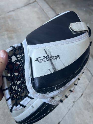 CCM Extreme Flex 400 Regular (Used)