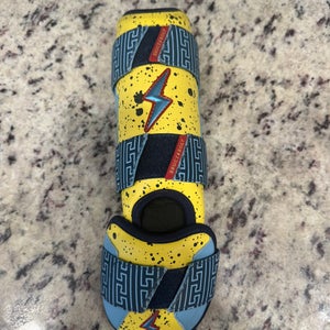 Blue youth Shin Guards (New)