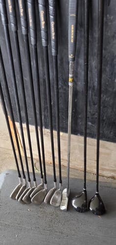 FULL SET OF 8 GOLDEN BEAR ACCUFORCE GOLF IRONS 3-PW + 3 & 5 WOODS + PUTTER EXEC
