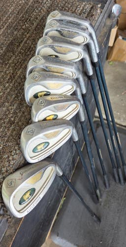 SET OF 8 GOLDEN BEAR  ACCUFORCE BI METAL CAVITY BACK GOLF IRONS 4-SW VERY NICE