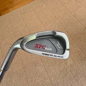 Men's 4 iron Left Hand Stiff Flex Steel Shaft (Used)