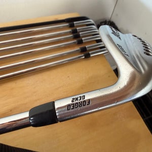 PXG 0311T Iron Set + PXG 0311 Xtreme Dark 3 Iron Used