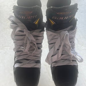 Black/Yellow 2020 Bauer Supreme Ultrasonic Hockey Skates Regular Width Size 5.5 (Used)