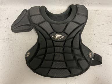 Used Easton Intermediate Catchers Chest Protector Black 11855-s000204798