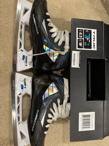 2021 True TF7 Hockey Goalie Skates Wide Width 6.5 (Used)